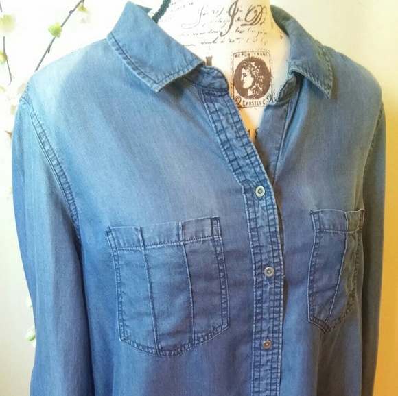 Terre Bleue Tops - TERRE BLEUE Chambray Button Down Shirt